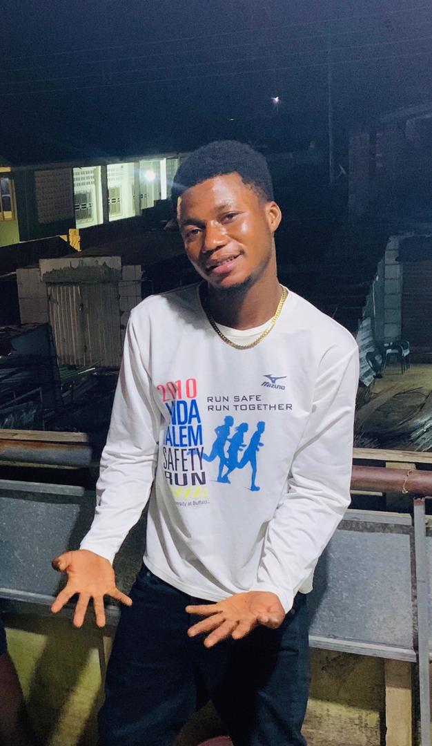 Joseph kwaw (Bra Container)